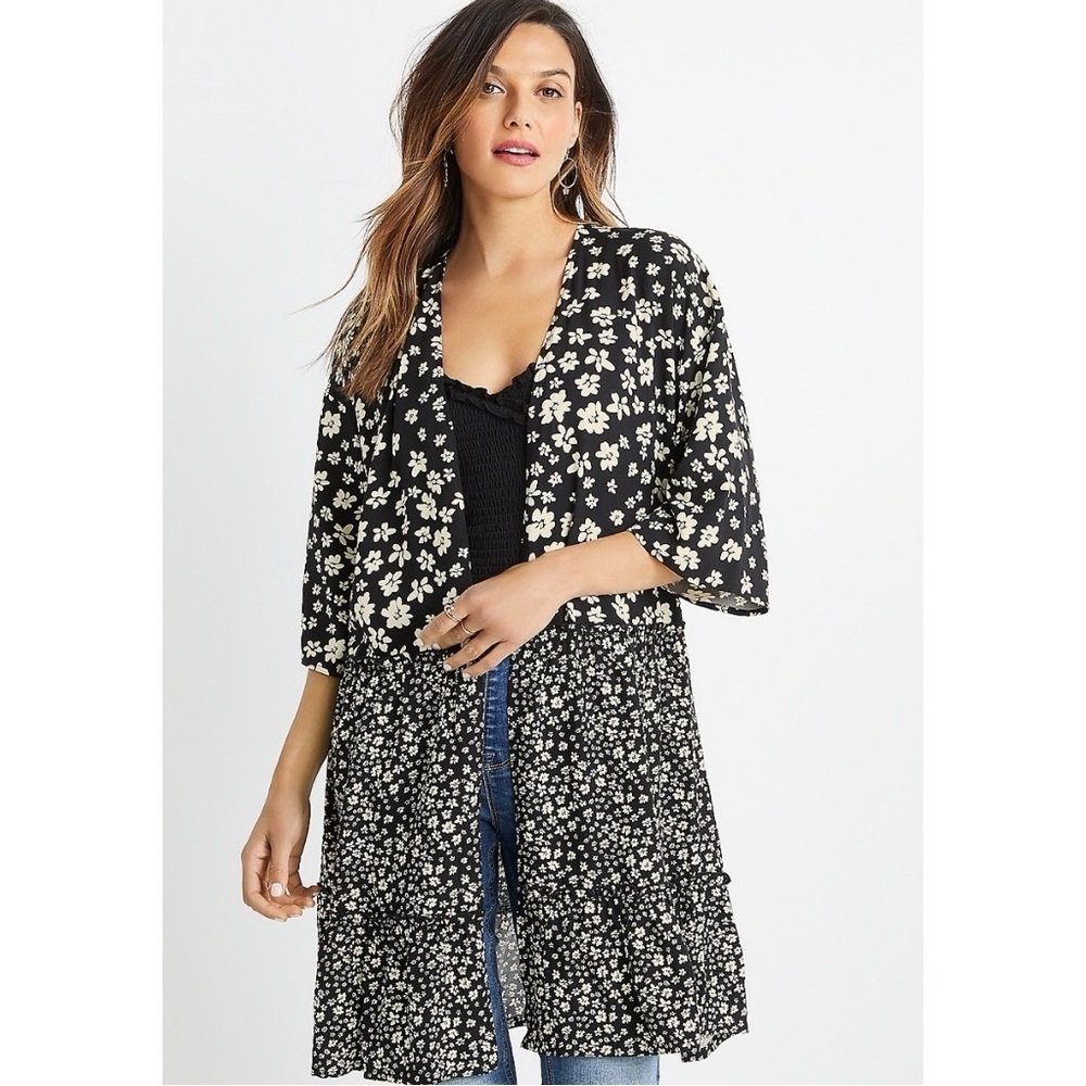 MAURICES Black Daisy Tiered Kimono Duster Womens size XL